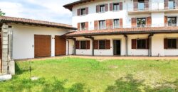 CASA CON GIARDINO