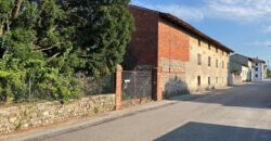 CASA INDIPENDENTE DA RISTRUTTURARE CON GIARDINO