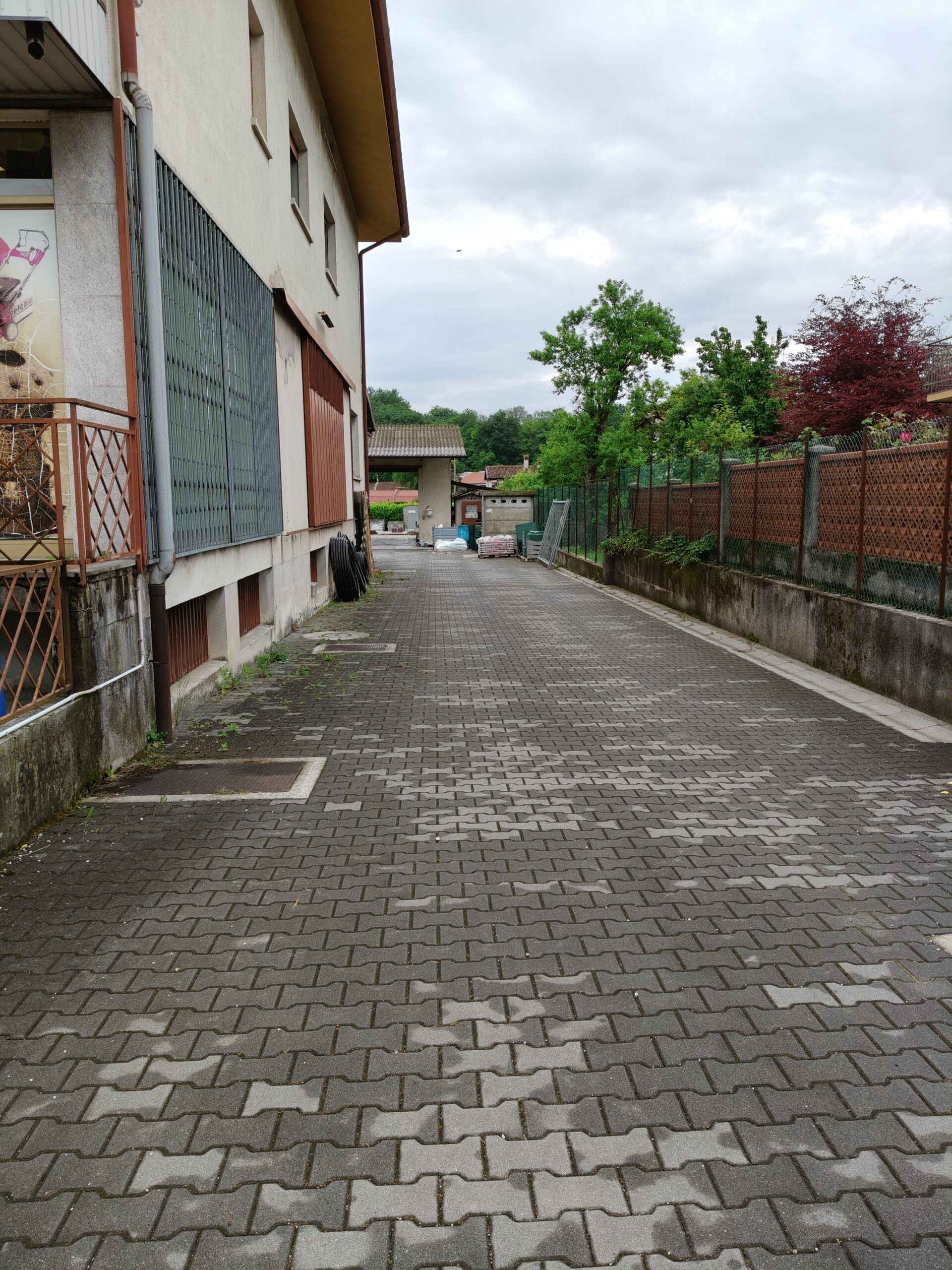 CASASCHIERA CON GIARDINO