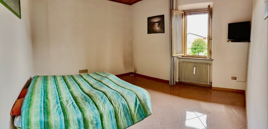 CASASCHIERA CON GIARDINO