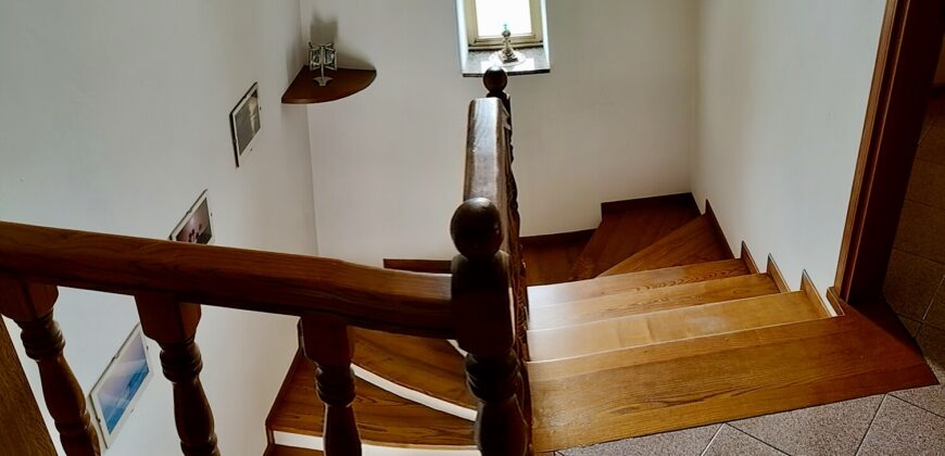 CASASCHIERA CON GIARDINO