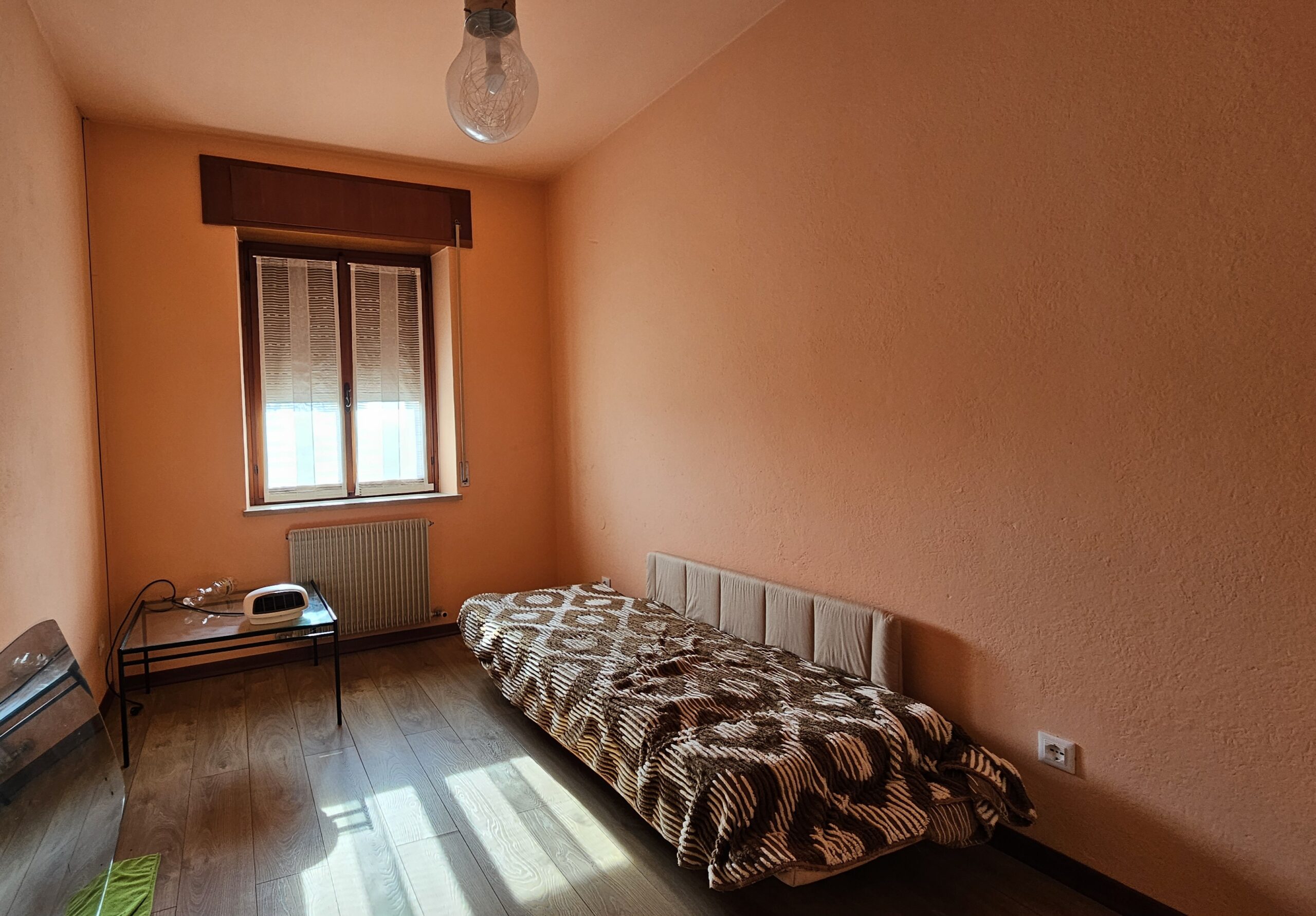 CASA INDIPENDENTE CON GIARDINO