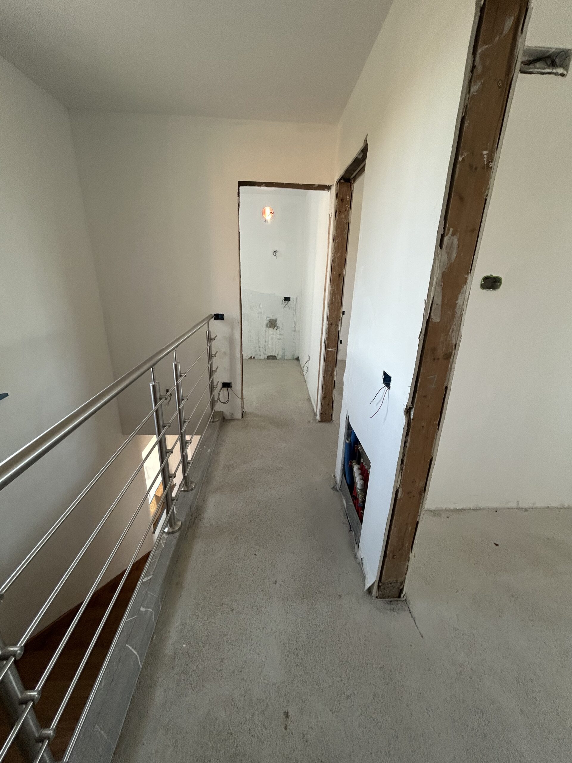 APPARTAMENTO SU DUE LIVELLI CON GIARDINO