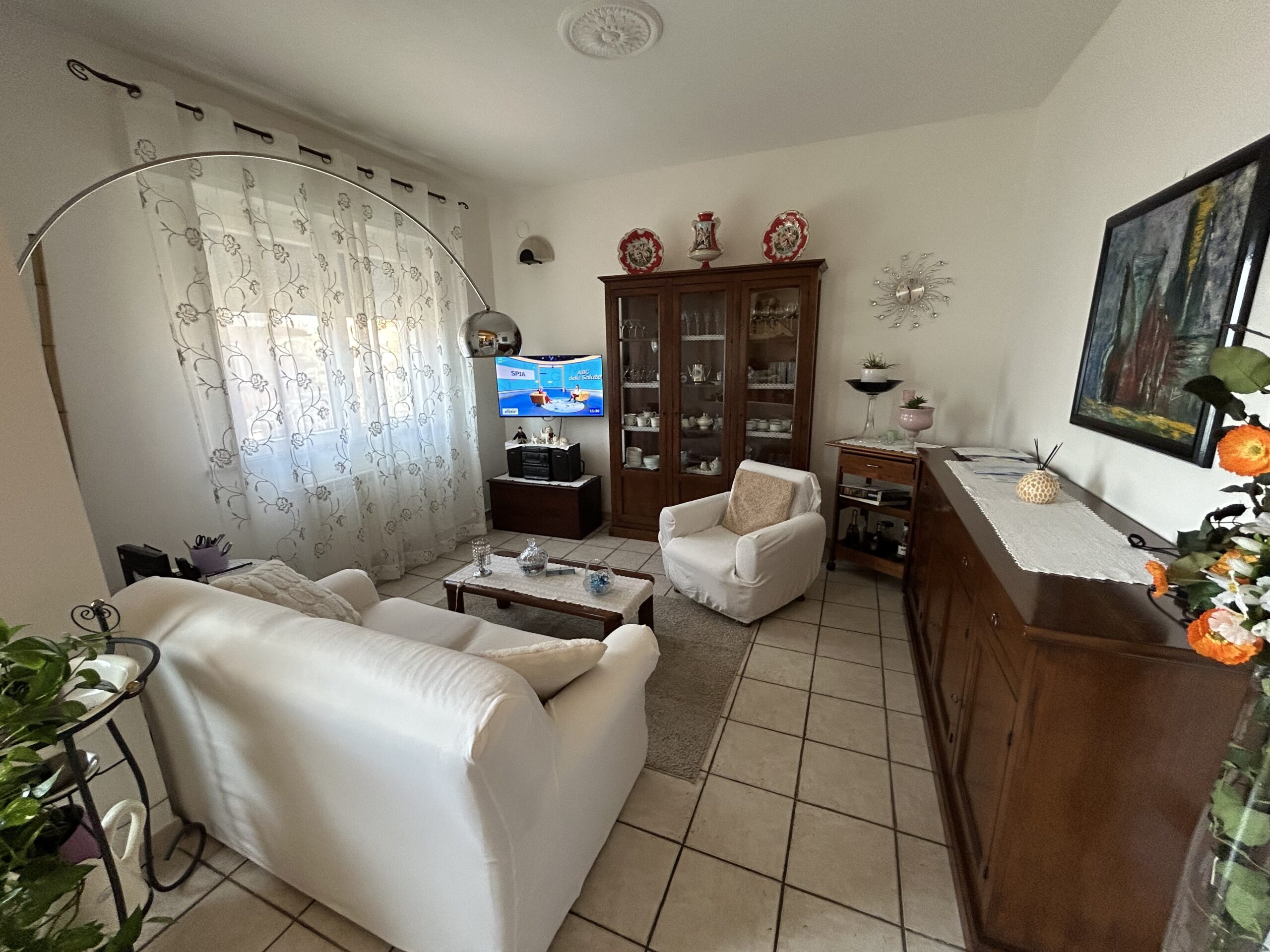 APPARTAMENTO IN BIFAMILIARE