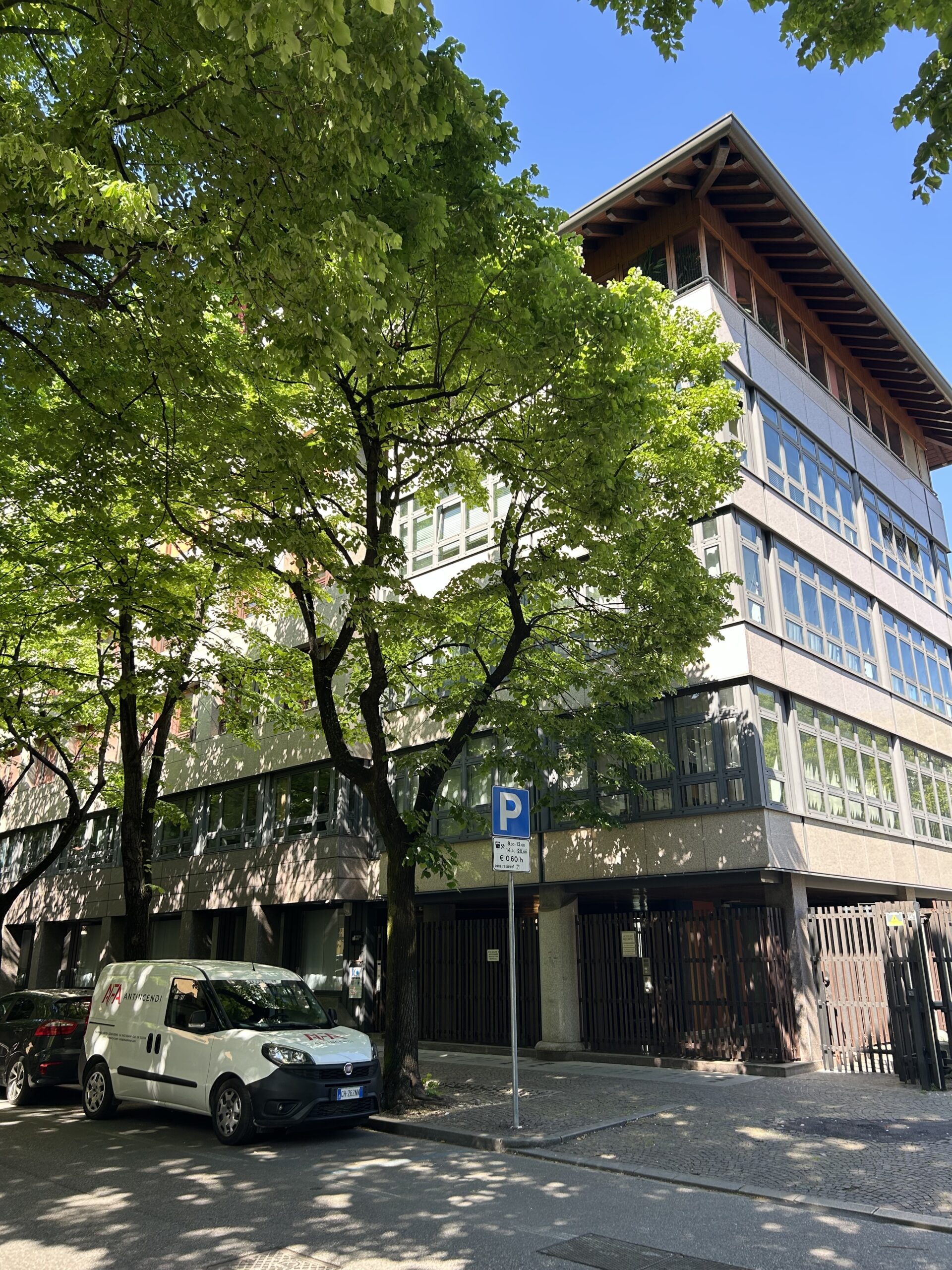 BICAMERE TERMOAUTONOMO CON AUTORIMESSA