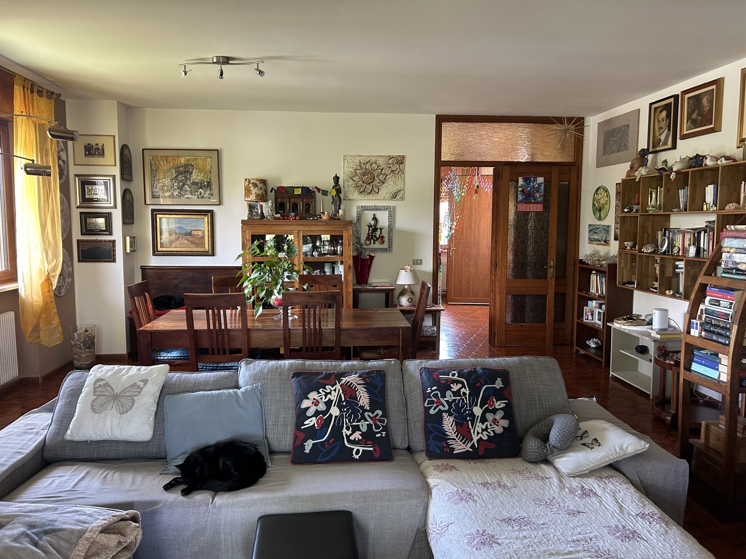 VILLA BIFAMILIARE CON GIARDINO