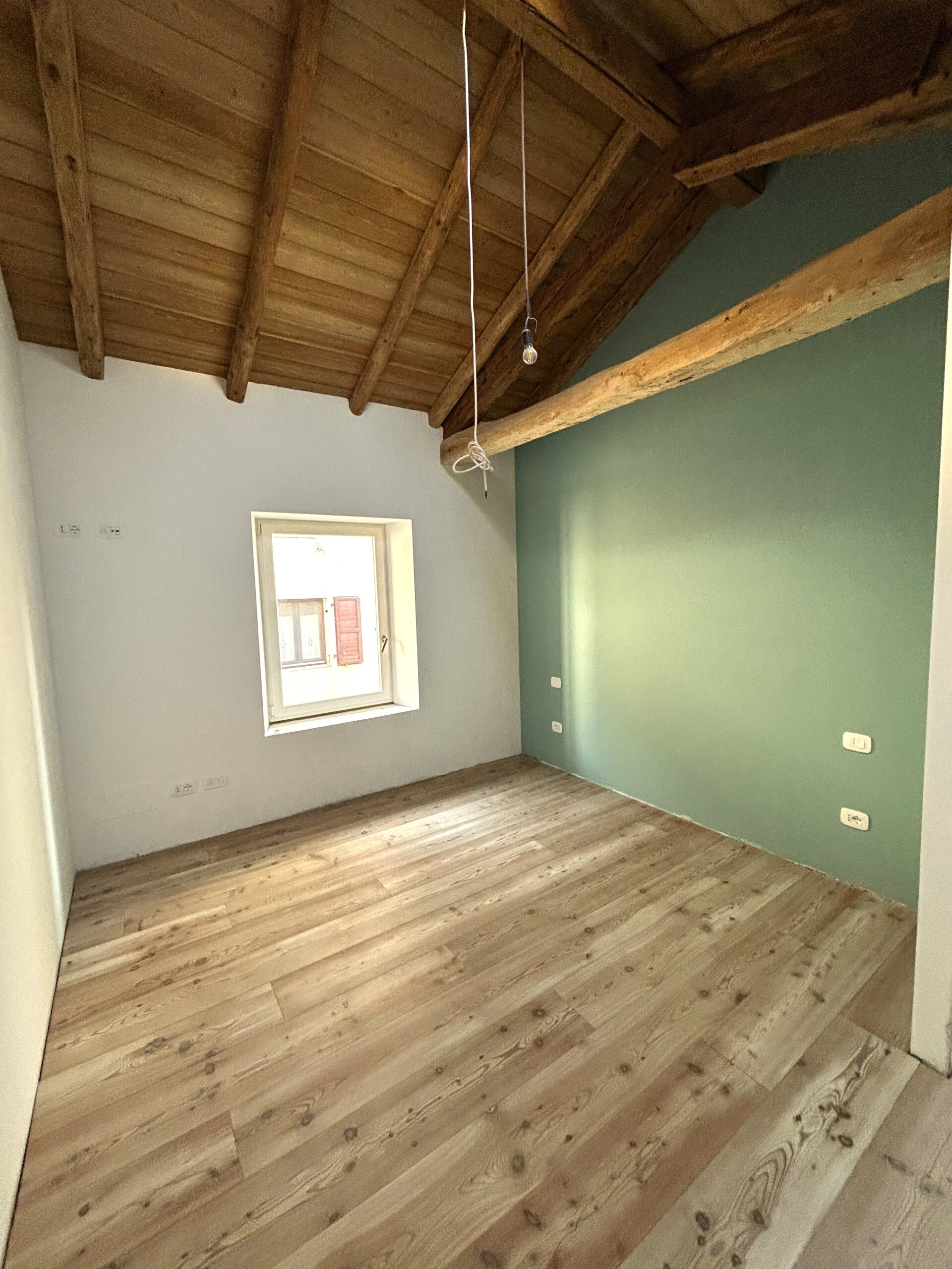 Casa accostata ai lati a Udine Centro – Completamente Ristrutturata