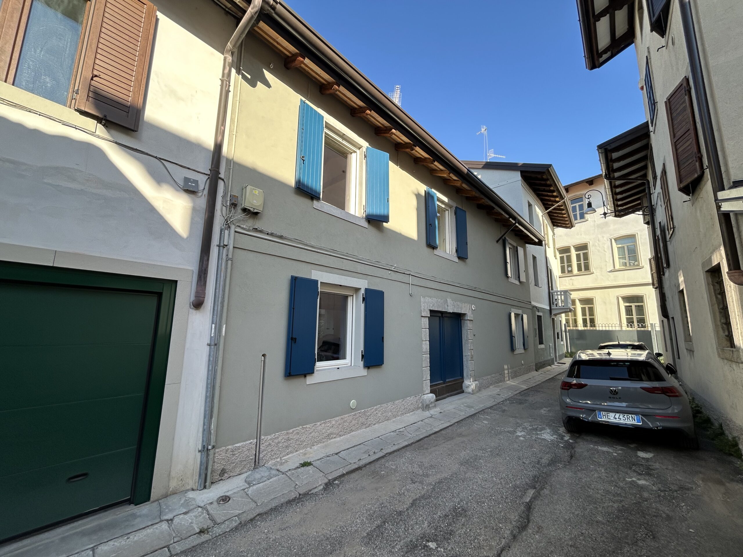Casa accostata ai lati a Udine Centro – Completamente Ristrutturata